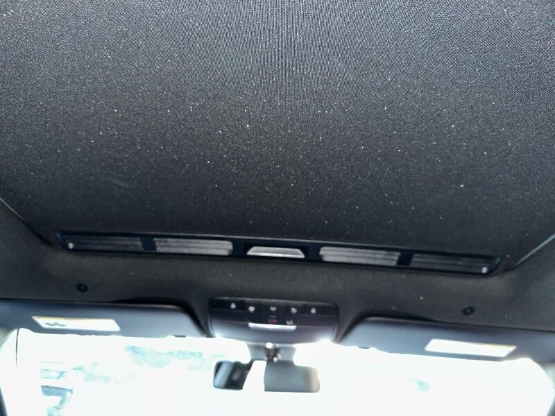 2020 Mercedes-Benz C-Class C 300 4MATIC AWD w/ AMG Sport Package Arlington VA