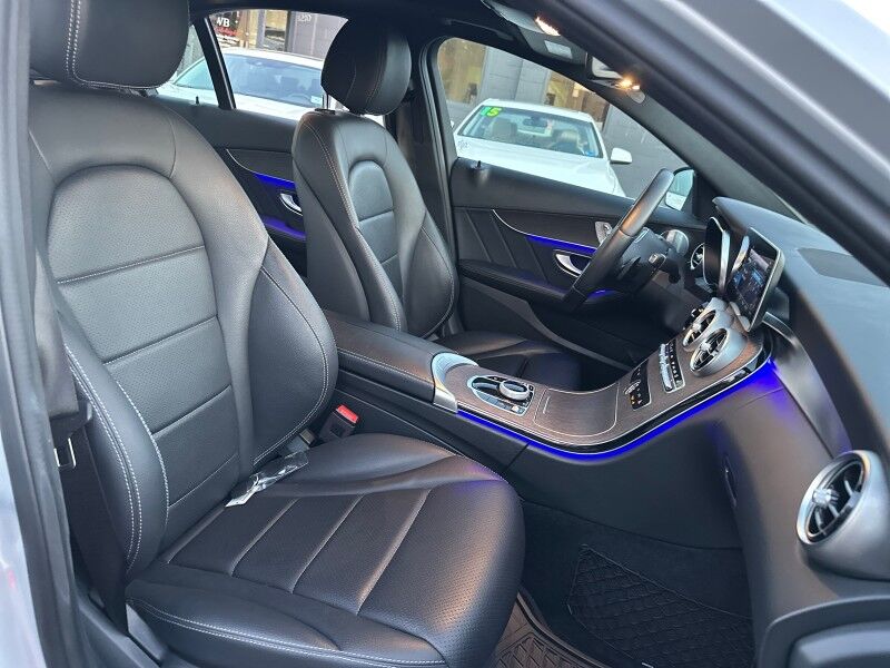 2020 Mercedes-Benz C-Class C 300 4MATIC Sedan w/ AMG Sport Package Arlington VA