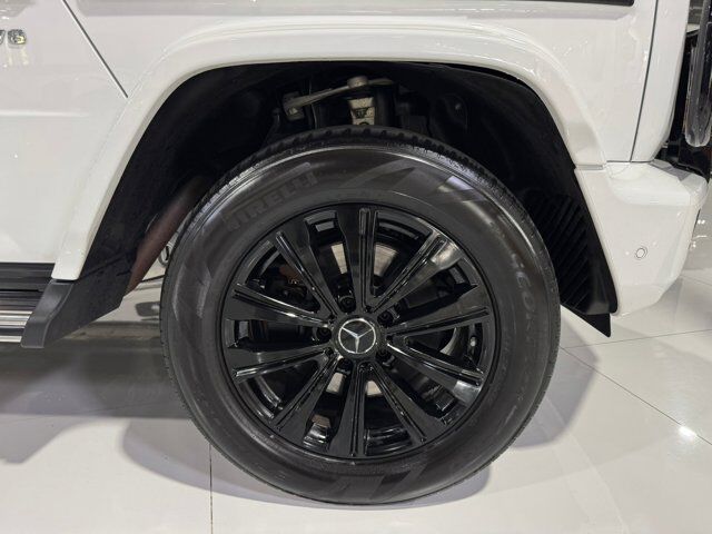 2020 Mercedes-Benz G-Class G 550 Night Package, carbon interior trim, Burmester High-End audio, G manufaktur options AND MORE!! Fort Lauderdale FL