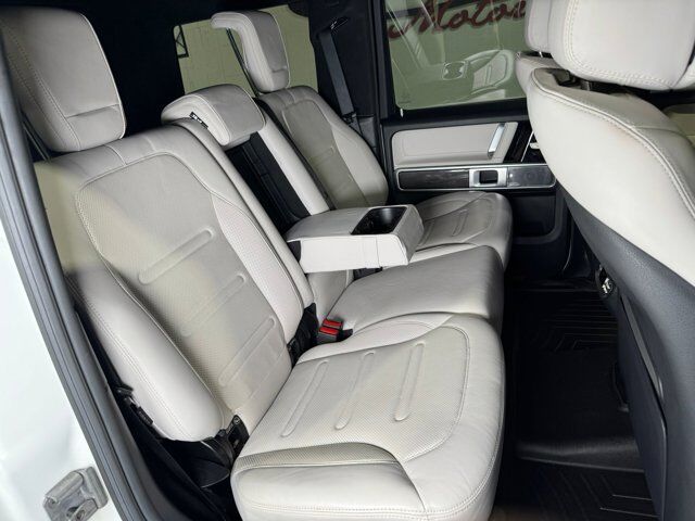 2020 Mercedes-Benz G-Class G 550 Night Package, carbon interior trim, Burmester High-End audio, G manufaktur options AND MORE!! Fort Lauderdale FL