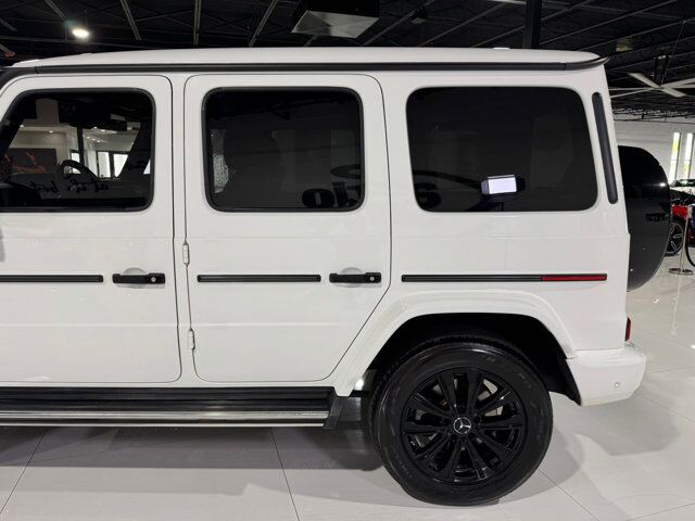 2020 Mercedes-Benz G-Class G 550 Night Package, carbon interior trim, Burmester High-End audio, G manufaktur options AND MORE!! Fort Lauderdale FL