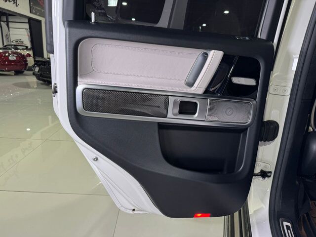 2020 Mercedes-Benz G-Class G 550 Night Package, carbon interior trim, Burmester High-End audio, G manufaktur options AND MORE!! Fort Lauderdale FL