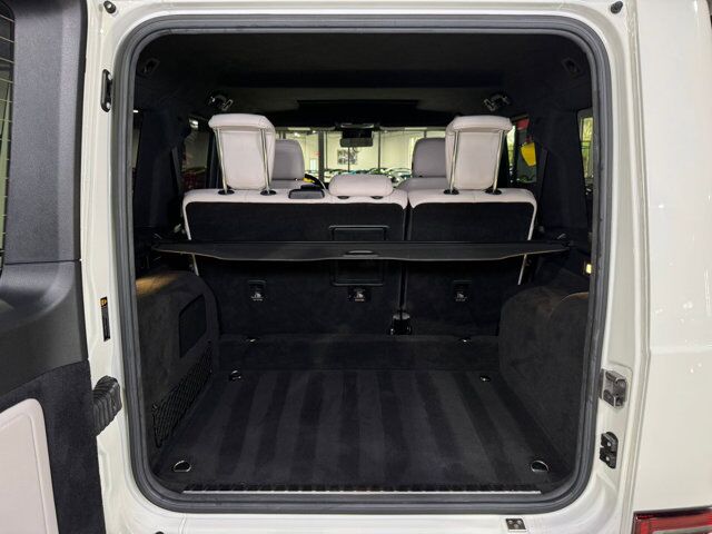 2020 Mercedes-Benz G-Class G 550 Night Package, carbon interior trim, Burmester High-End audio, G manufaktur options AND MORE!! Fort Lauderdale FL