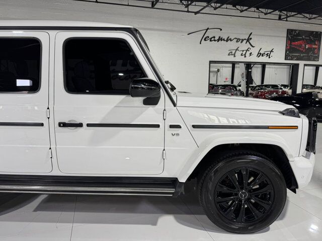 2020 Mercedes-Benz G-Class G 550 Night Package, carbon interior trim, Burmester High-End audio, G manufaktur options AND MORE!! Fort Lauderdale FL