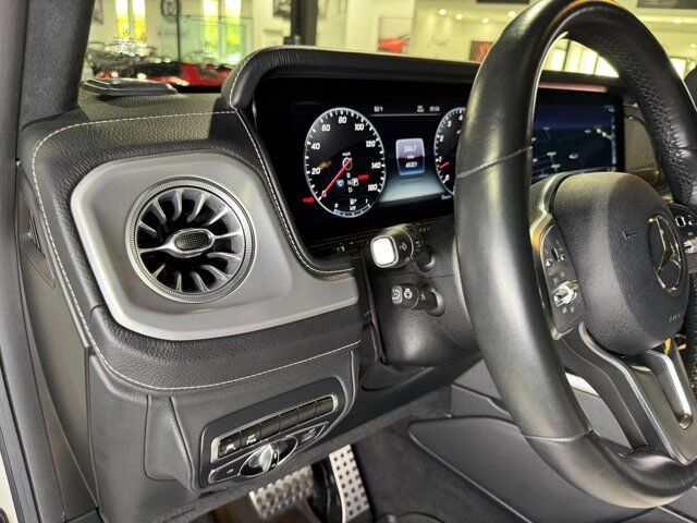 2020 Mercedes-Benz G-Class G 550 Night Package, carbon interior trim, Burmester High-End audio, G manufaktur options AND MORE!! Fort Lauderdale FL