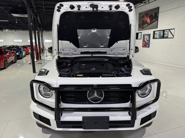 2020 Mercedes-Benz G-Class G 550 Night Package, carbon interior trim, Burmester High-End audio, G manufaktur options AND MORE!! Fort Lauderdale FL