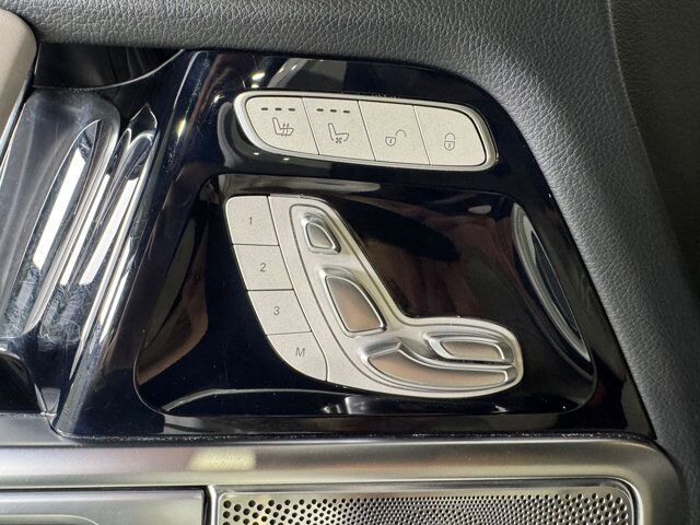 2020 Mercedes-Benz G-Class G 550 Night Package, carbon interior trim, Burmester High-End audio, G manufaktur options AND MORE!! Fort Lauderdale FL