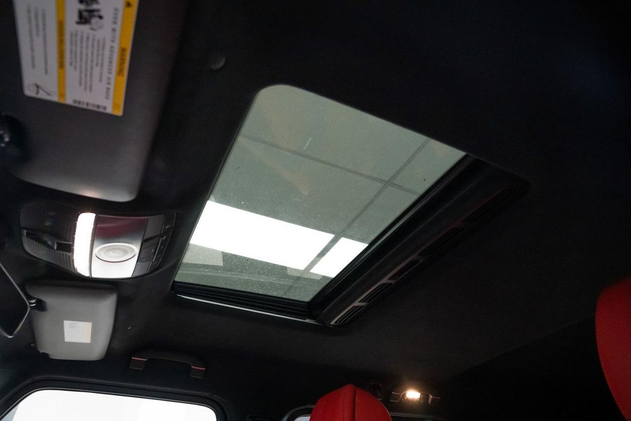 2020 Mercedes-Benz G-Class G 63 AMG&reg; AMG Carbon Fiber Trim Exclusive Interior Portland OR