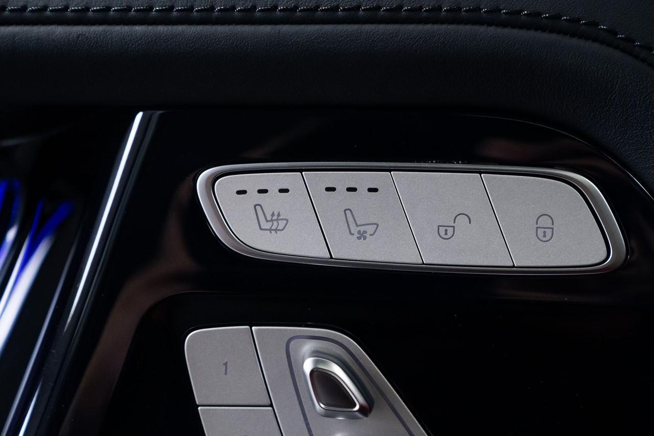 2020 Mercedes-Benz G-Class G 63 AMG&reg; AMG Carbon Fiber Trim Exclusive Interior Portland OR