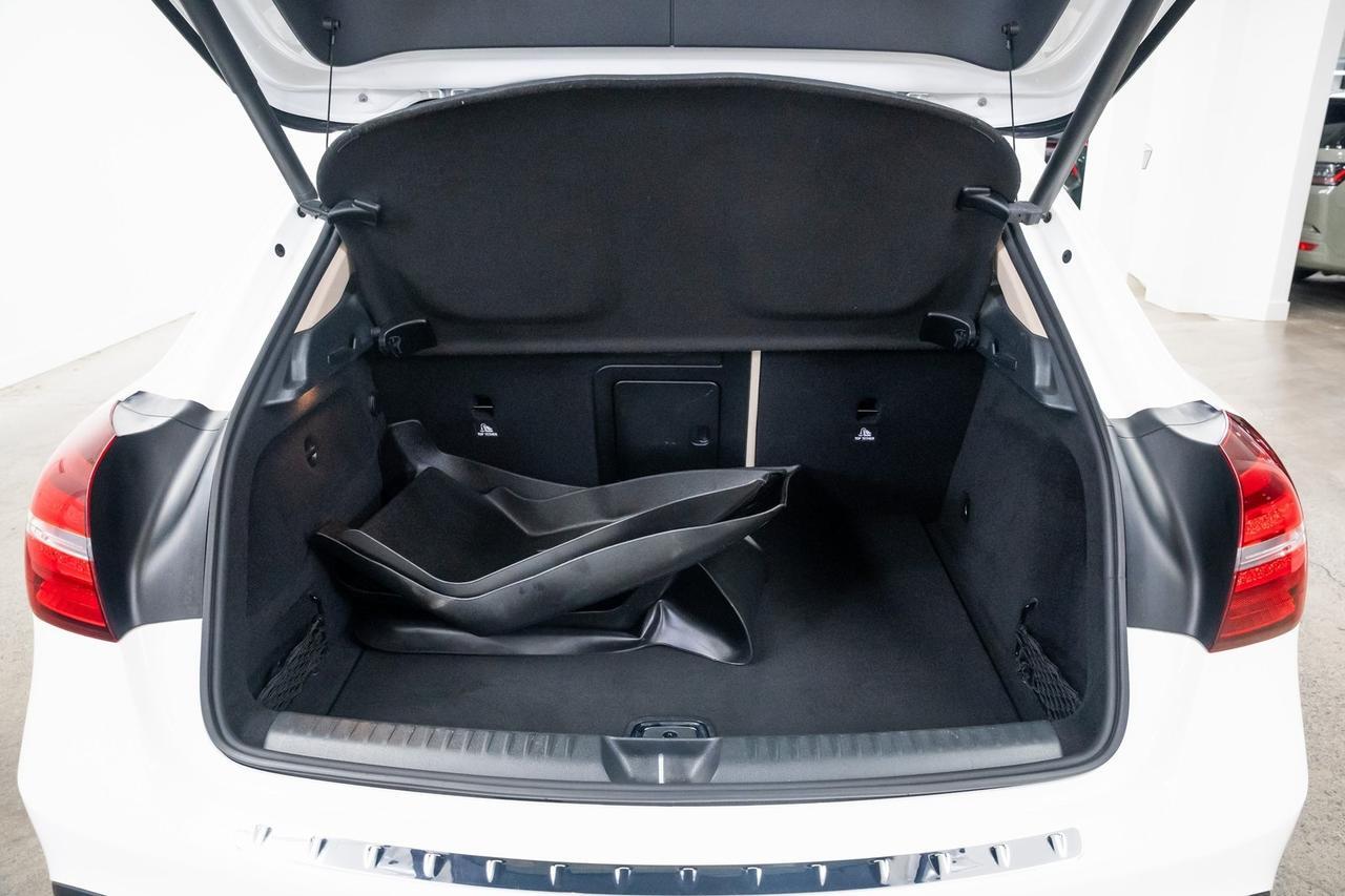 2020 Mercedes-Benz GLA GLA 250 Heated Seats Premium Package Portland OR
