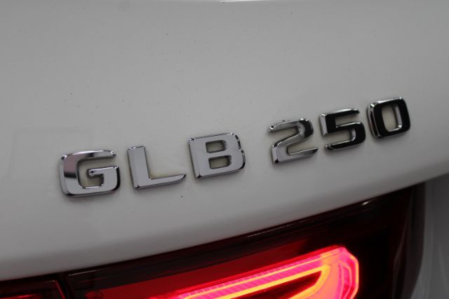 2020 Mercedes-Benz GLB 250 4MATIC Chantilly VA