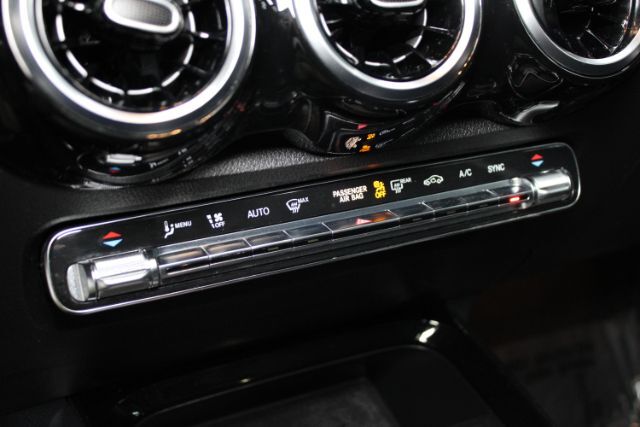 2020 Mercedes-Benz GLB 250 4MATIC Chantilly VA