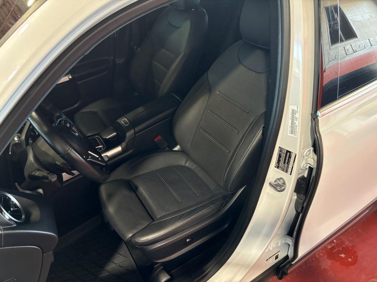 2020 Mercedes-Benz GLB 250 Base Franklin OH