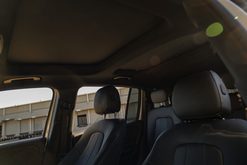 2020 Mercedes Benz GLB 250 photo 4