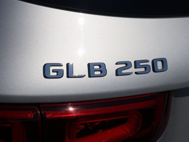 2020 Mercedes-Benz GLB GLB 250 Oshkosh WI