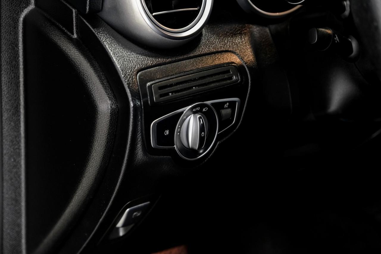 2020 Mercedes-Benz GLC 300 BLIND SPOT ASSIST NAVIGATION PANORAMA LEATHER HEATED SEATS REAR Carrollton TX