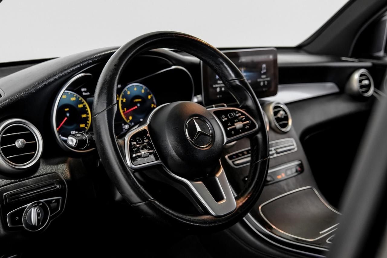 2020 Mercedes-Benz GLC 300 BLIND SPOT ASSIST NAVIGATION PANORAMA LEATHER HEATED SEATS REAR Carrollton TX
