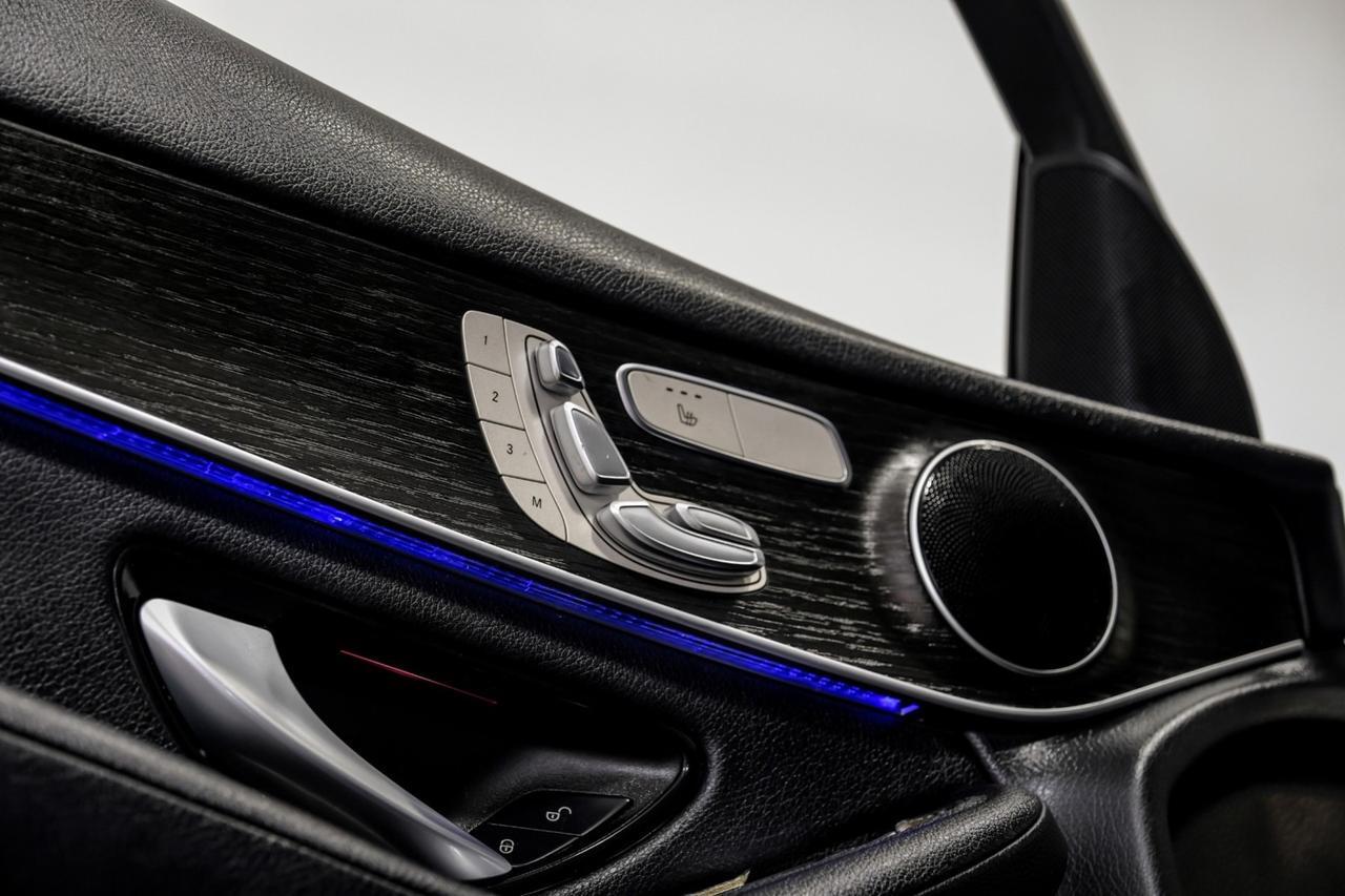 2020 Mercedes-Benz GLC 300 BLIND SPOT ASSIST NAVIGATION PANORAMA LEATHER HEATED SEATS REAR Carrollton TX