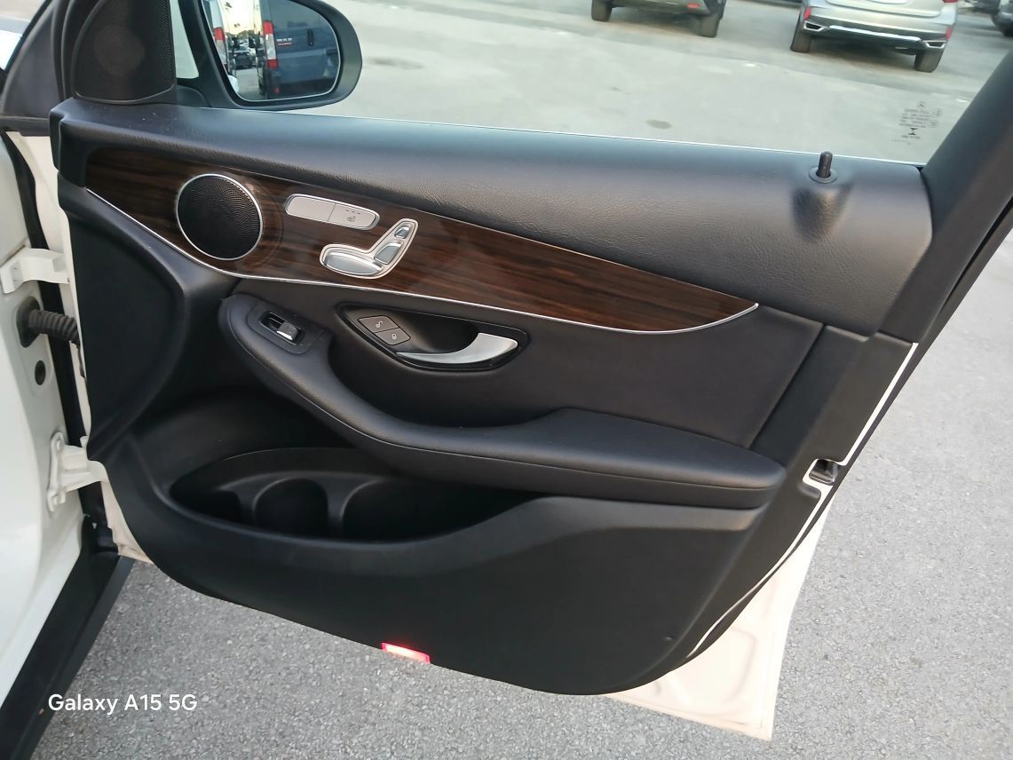 2020 Mercedes-Benz GLC GLC 300 4MATIC Sport Utility 4D Maitland FL