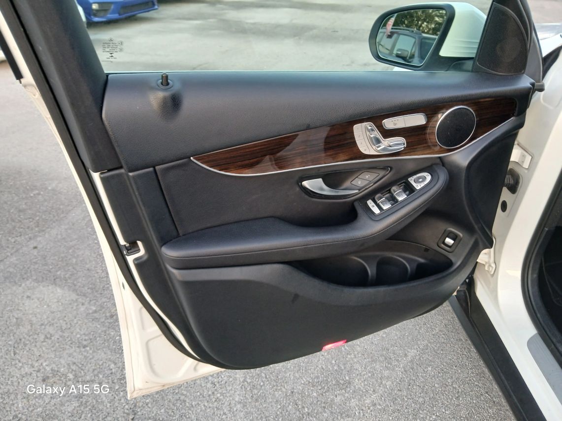 2020 Mercedes-Benz GLC GLC 300 4MATIC Sport Utility 4D Maitland FL
