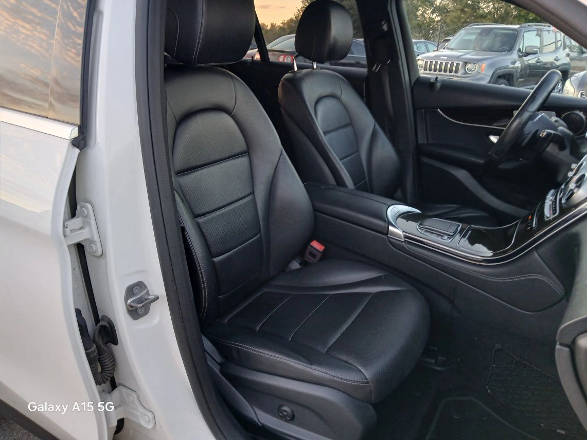 2020 Mercedes-Benz GLC GLC 300 4MATIC Sport Utility 4D Maitland FL