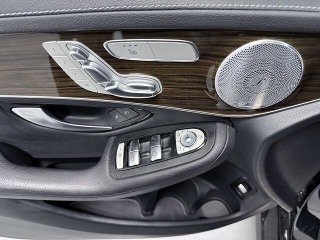 2020 Mercedes-Benz GLC GLC 300 Dallas TX
