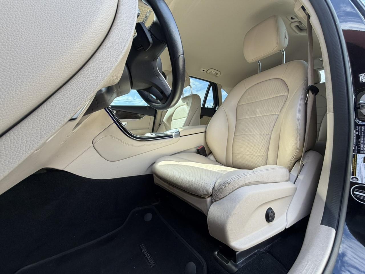 2020 Mercedes-Benz GLC GLC 300 Hollywood FL