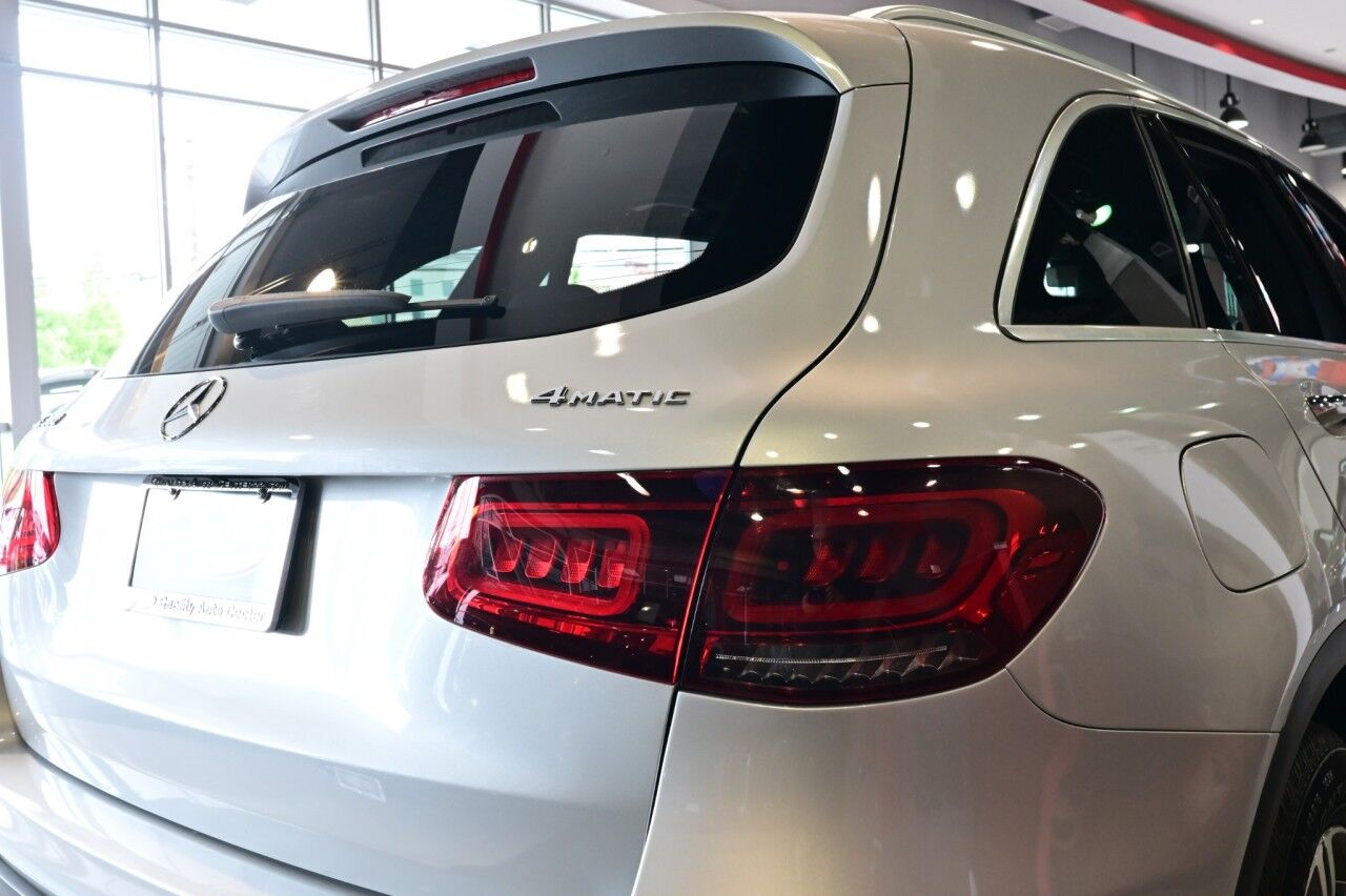 2020 Mercedes-Benz GLC GLC 300, Multimedia Pkg, Pano Roof, Wireless Charging Springfield NJ