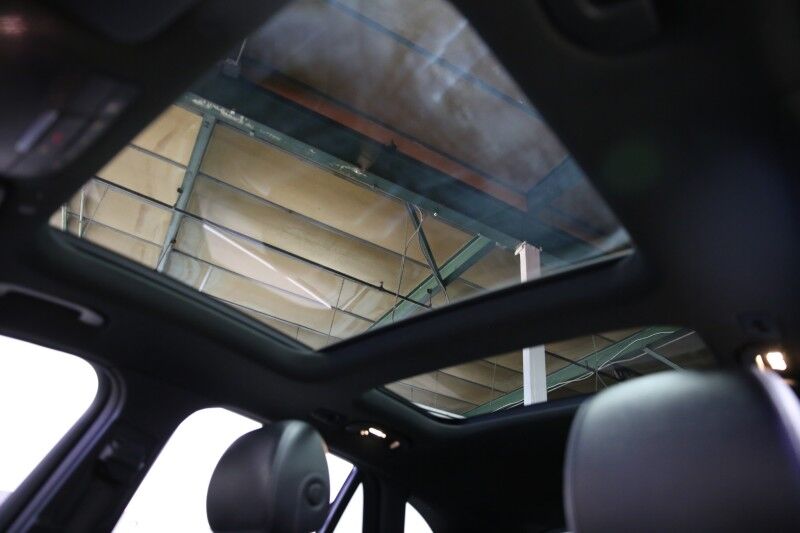 2020 Mercedes-Benz GLC GLC 300 Plainview NY