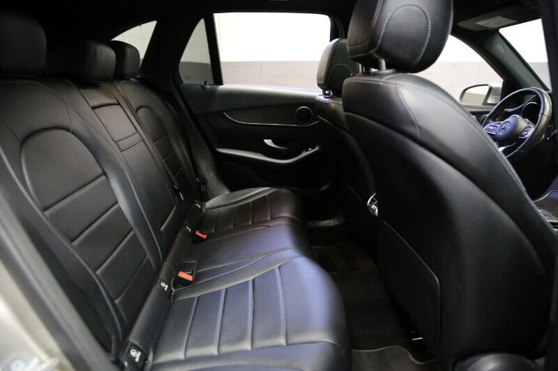 2020 Mercedes-Benz GLC GLC 300 Plainview NY