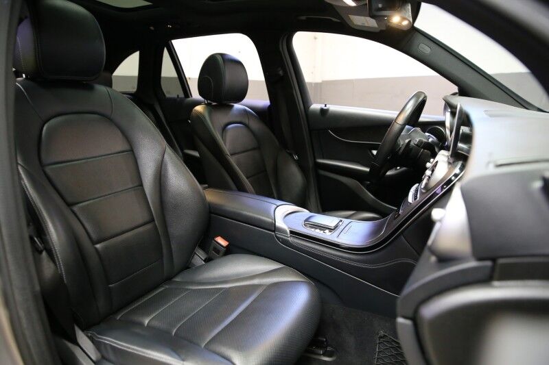 2020 Mercedes-Benz GLC GLC 300 Plainview NY