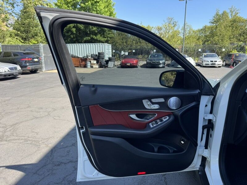 2020 Mercedes-Benz GLC43 AMG Willow Grove PA