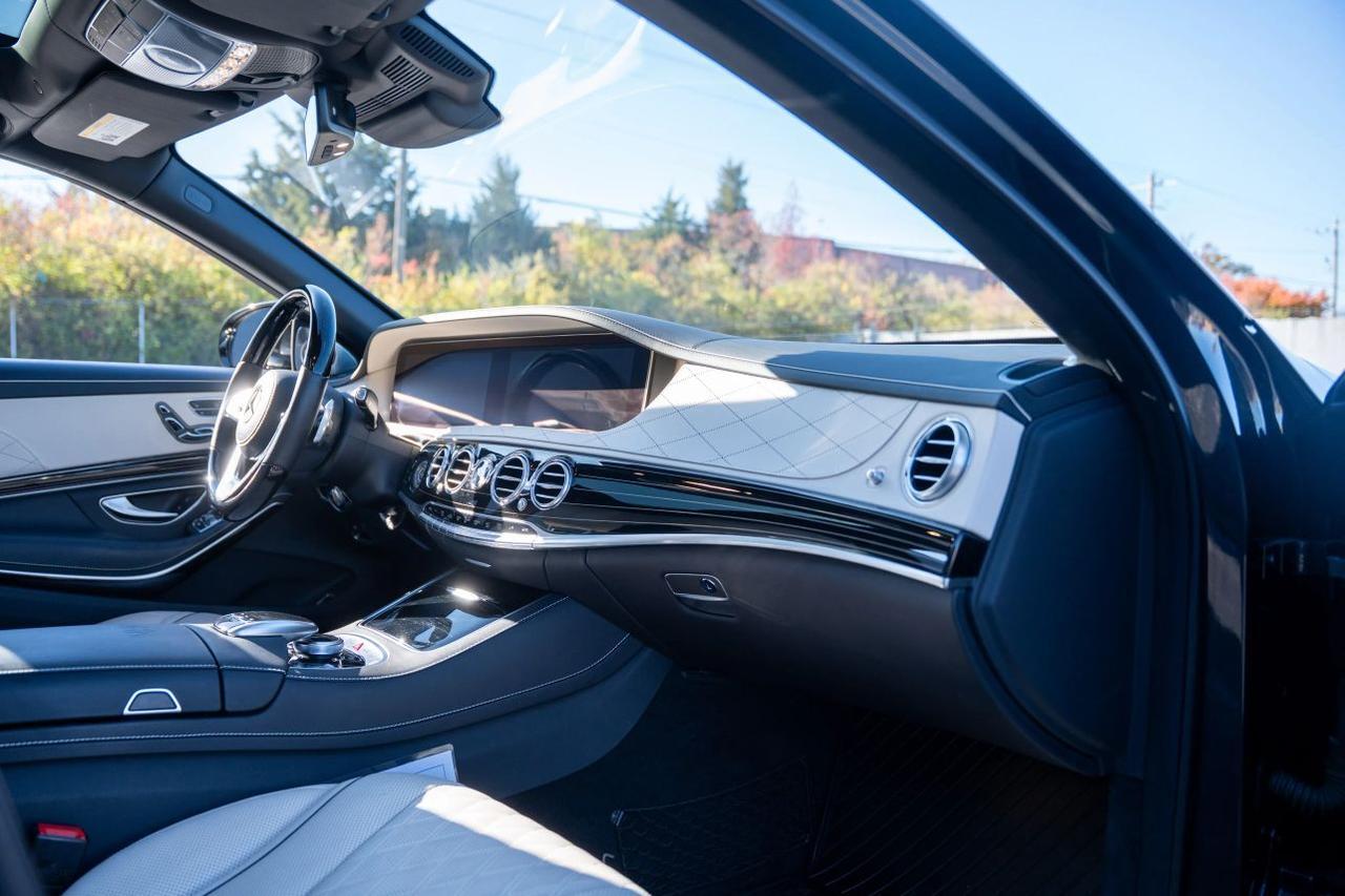 2020 Mercedes-Benz Mercedes-Maybach S-Class S 560 4MATIC Sedan 4D St. Louis MO