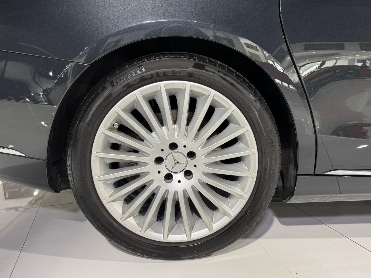 2020 Mercedes-Benz S-Class Maybach S 560 factory two-tone, four passenger, nappa leather, high-end 3D audio AND MUCH MORE!! Fort Lauderdale FL