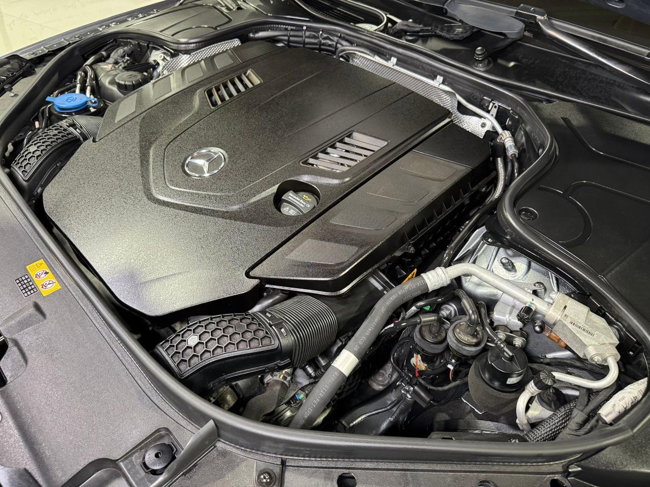 2020 Mercedes-Benz S-Class Maybach S 560 factory two-tone, four passenger, nappa leather, high-end 3D audio AND MUCH MORE!! Fort Lauderdale FL