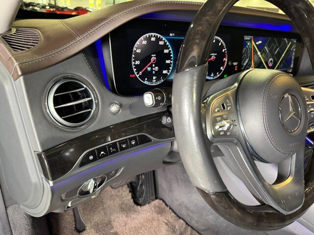 2020 Mercedes-Benz S-Class Maybach S 560 factory two-tone, four passenger, nappa leather, high-end 3D audio AND MUCH MORE!! Fort Lauderdale FL
