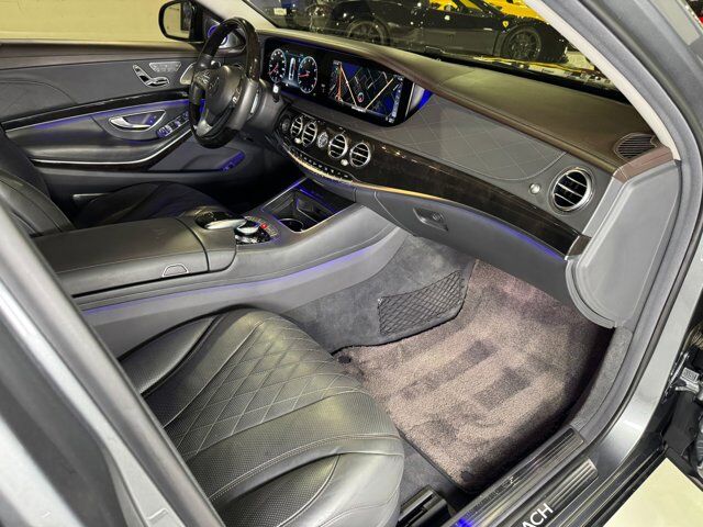 2020 Mercedes-Benz S-Class Maybach S 560 factory two-tone, four passenger, nappa leather, high-end 3D audio AND MUCH MORE!! Fort Lauderdale FL