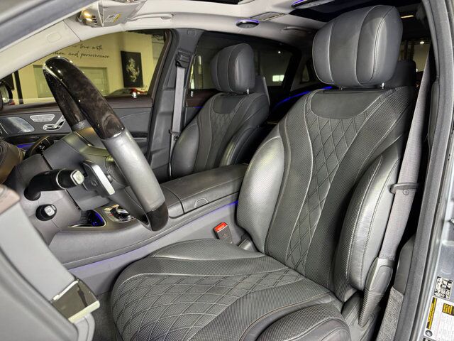 2020 Mercedes-Benz S-Class Maybach S 560 factory two-tone, four passenger, nappa leather, high-end 3D audio AND MUCH MORE!! Fort Lauderdale FL