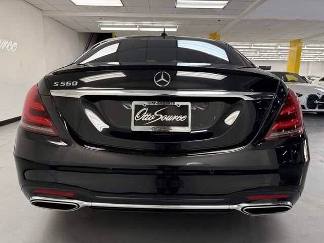 2020 Mercedes Benz S 560 photo 3