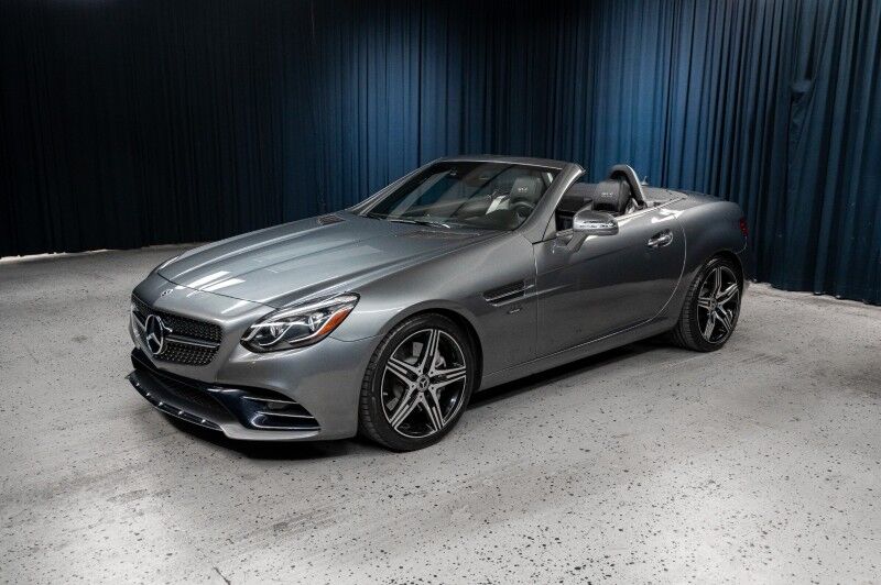 2020 Mercedes-Benz SLC 300 Roadster
