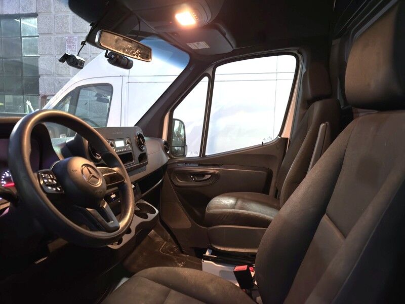2020 Mercedes-Benz Sprinter 2500 144 V6 High Roof Cargo Van RWD Arlington VA