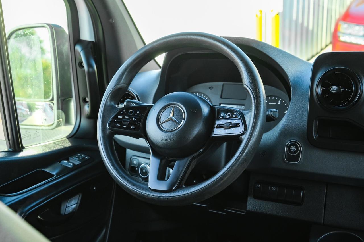 2020 Mercedes-Benz Sprinter 2500 CARGO VAN 4WD HIGH ROOF DIESEL NAVIGATION LEATHER SEATS 360 Carrollton TX