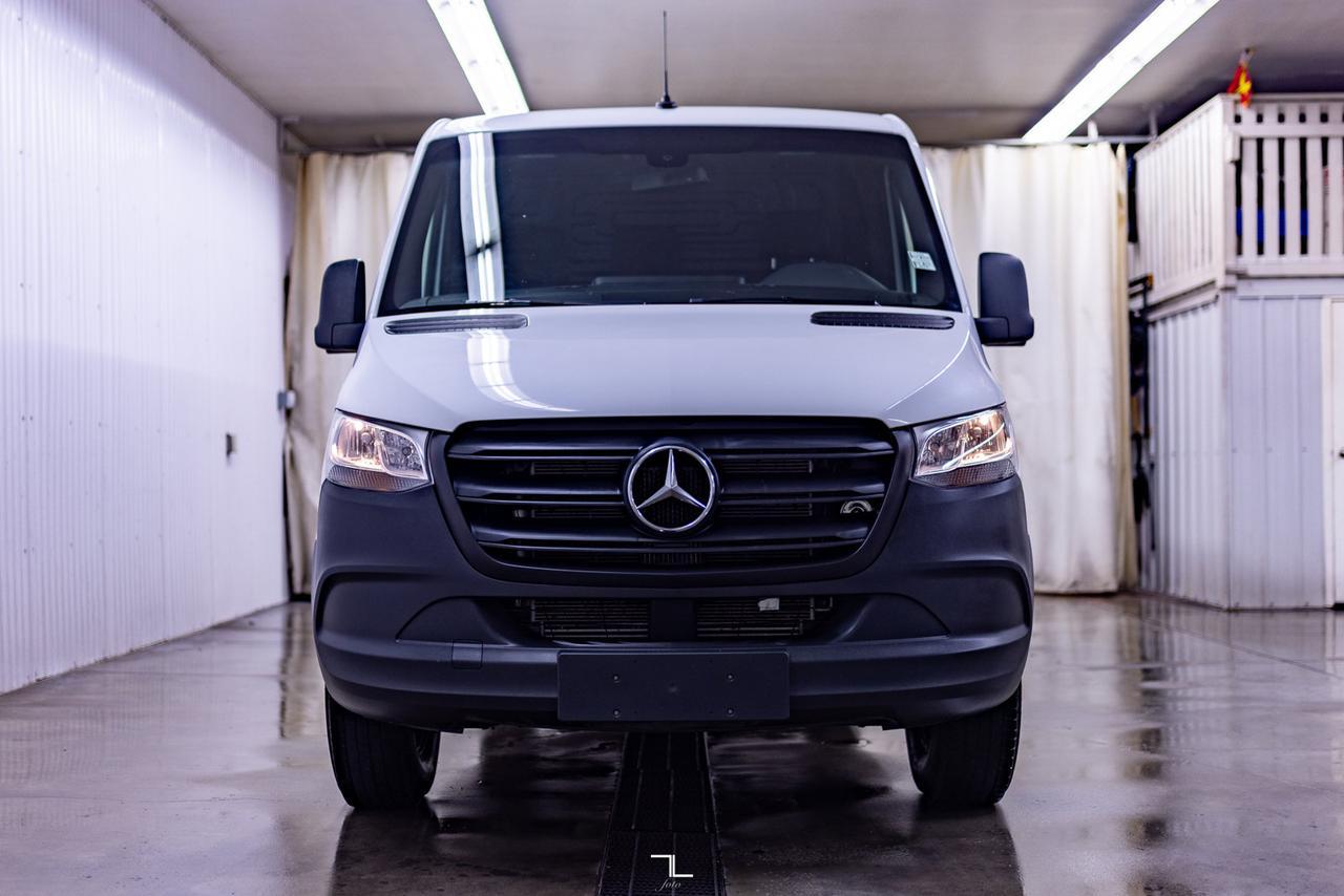 2020 Mercedes-Benz Sprinter 2500 Cargo Van Diesel BCam Red Deer AB