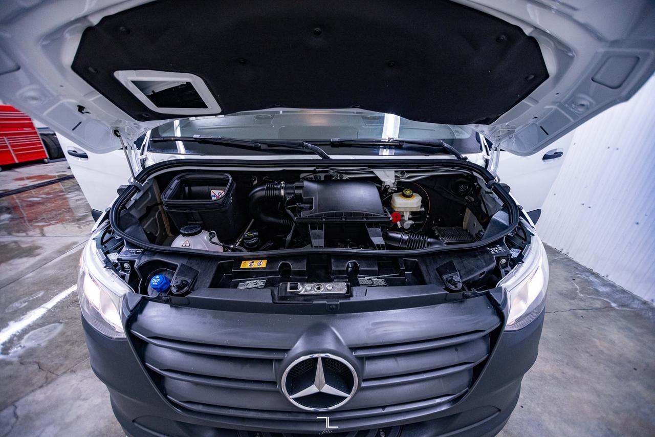2020 Mercedes-Benz Sprinter 2500 Cargo Van Diesel BCam Red Deer AB
