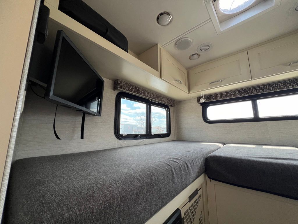 2020 Mercedes-Benz Sprinter 3500 Cab Chassis 144 WB Indianapolis IN