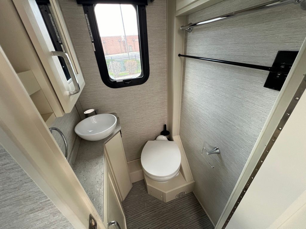 2020 Mercedes-Benz Sprinter 3500 Cab Chassis 144 WB Indianapolis IN