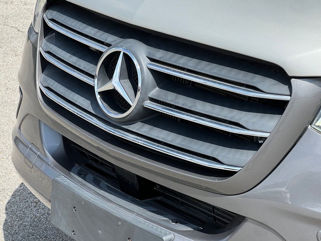 2020 Mercedes-Benz Sprinter 3500 Cab Chassis 144 WB Indianapolis IN