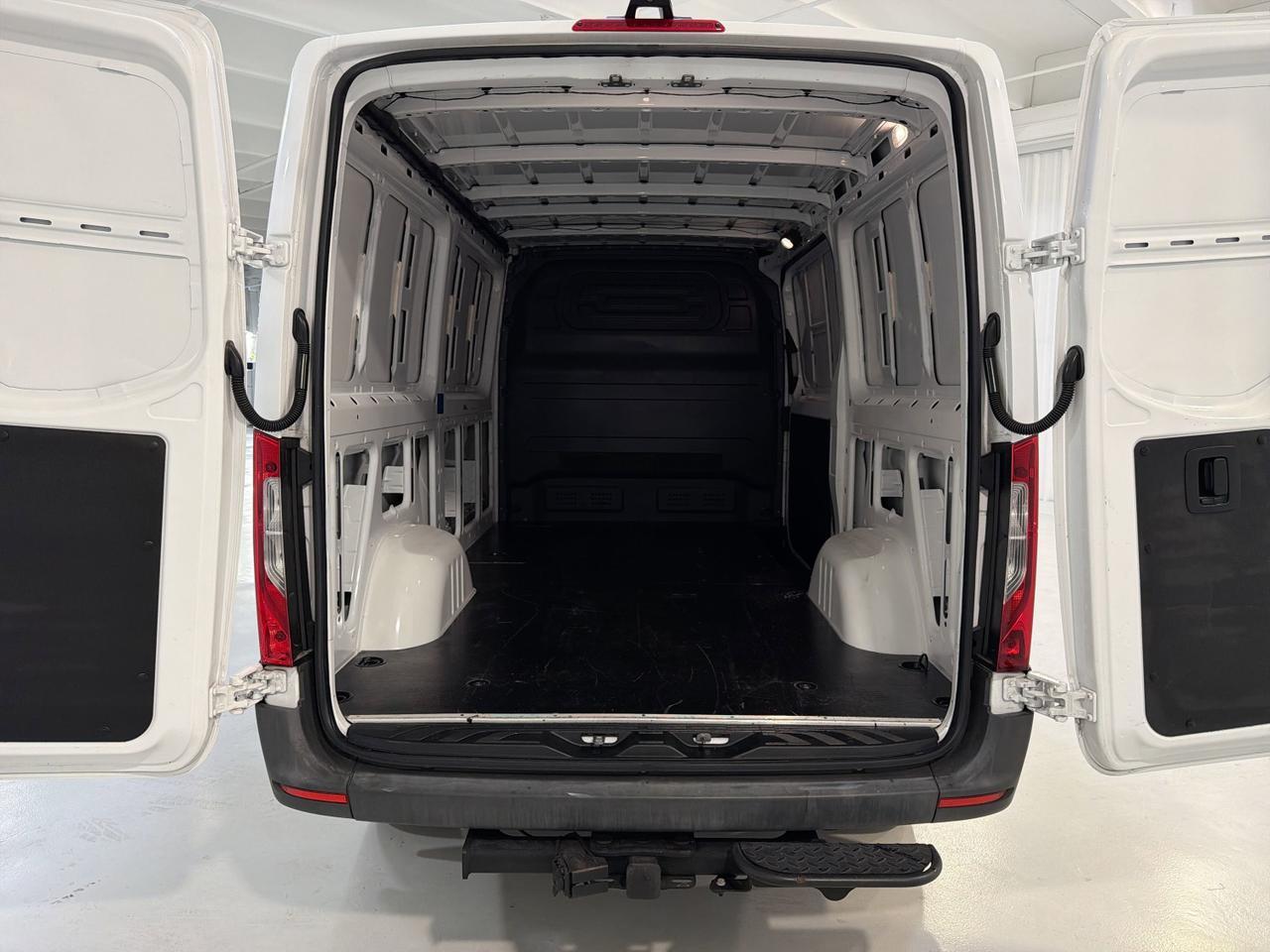 2020 Mercedes-Benz Sprinter Cargo Van Cargo 144 WB San Antonio TX
