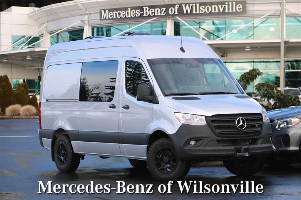 mercedes crew van interior