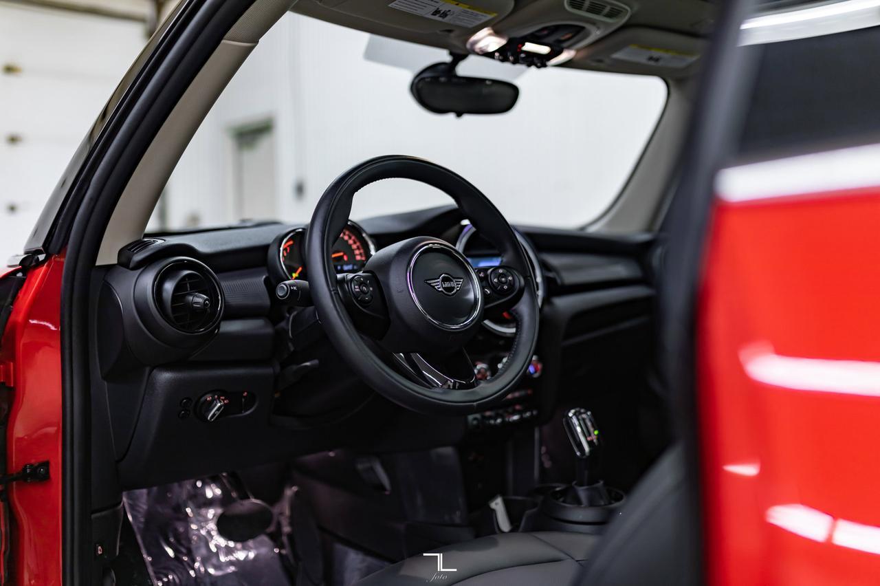 2020 Mini Cooper 3 Door Hatchback Sport Leather Roof BCam Red Deer AB